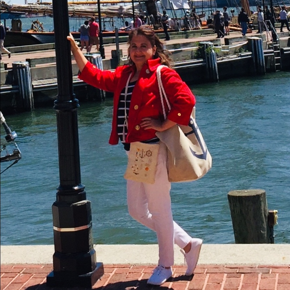 Meet your Posher, Brenda